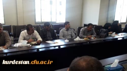 در سالن کنفرانس مدیریت امور پردیس های استان کردستان برگزار شد؛

جلسه هماهنگی با مصاحبه گران پذیرفته شدگان چند برابر ظرفیت آزمون استخدام پیمانی سال ۹۷ آموزش و پرورش استان کردستان 5