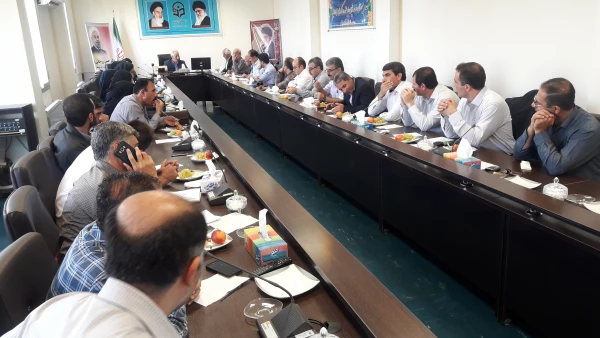 در سالن کنفرانس مدیریت امور پردیس های استان کردستان برگزار شد؛

جلسه هماهنگی با مصاحبه گران پذیرفته شدگان چند برابر ظرفیت آزمون استخدام پیمانی سال ۹۷ آموزش و پرورش استان کردستان 9