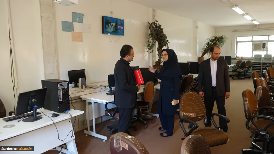 بازدید سرپرست مرکز هوشمند سازی از پردیس های دانشگاه فرهنگیان کردستان  14