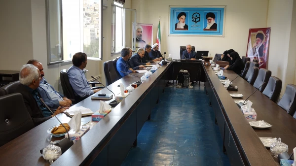 در مدیریت امور پردیس های دانشگاه فرهنگیان استان کردستان ؛ 

جلسه ستاد استقبال از نو معلمان ورودی مهر 97 برگزار شد. 
 3