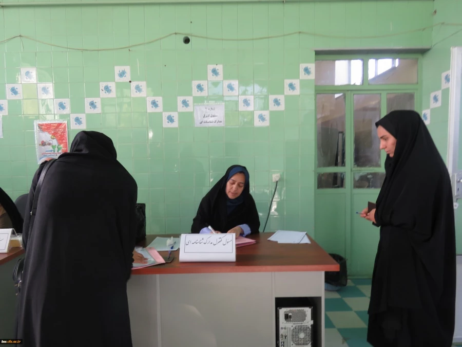 در پردیس بنت الهدی صدر سنندج: 

استقبال از نو دانشجومعلمان به روایت تصویر  4