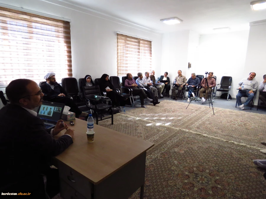 طی سفر سه روزه به شهرستان مریوان:

دومین دوره ضیافت اندیشه استادان دانشگاه فرهنگیان کردستان برگزار شد 6