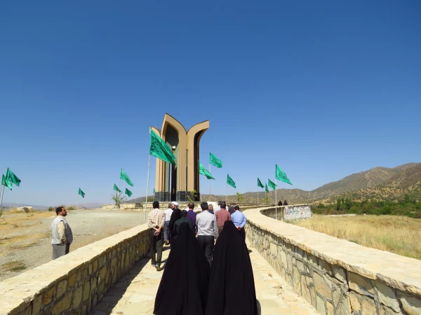 طی سفر سه روزه به شهرستان مریوان:

دومین دوره ضیافت اندیشه استادان دانشگاه فرهنگیان کردستان برگزار شد 8