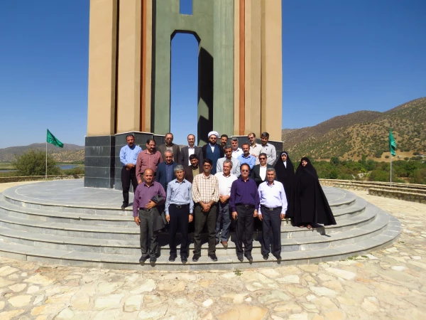 طی سفر سه روزه به شهرستان مریوان:

دومین دوره ضیافت اندیشه استادان دانشگاه فرهنگیان کردستان برگزار شد 10