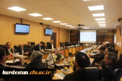 حضور دکتر معروفی در بیستمین نشست شورای دانشگاه

با هدف بررسی و تصویب برنامه درسی مهارت آموزان ماده 28 برگزار شد 4