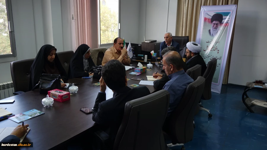 در مدیریت استانی برگزار شد؛ 

جلسه هم اندیشی برنامه های گرامیداشت پدافند غیر عامل 
 4