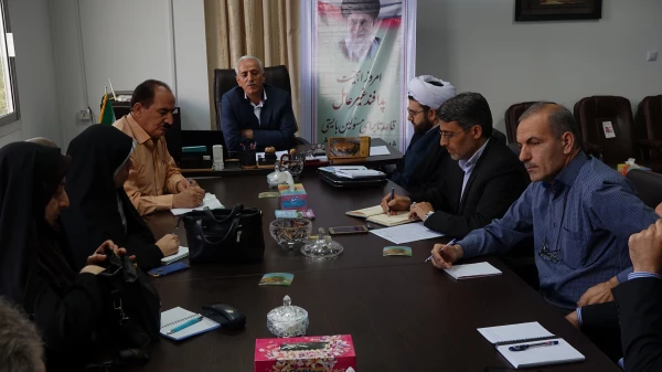 در مدیریت استانی برگزار شد؛ 

جلسه هم اندیشی برنامه های گرامیداشت پدافند غیر عامل 
 5