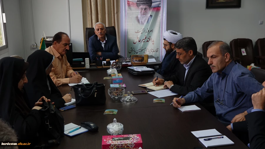 در مدیریت استانی برگزار شد؛ 

جلسه هم اندیشی برنامه های گرامیداشت پدافند غیر عامل 
 5