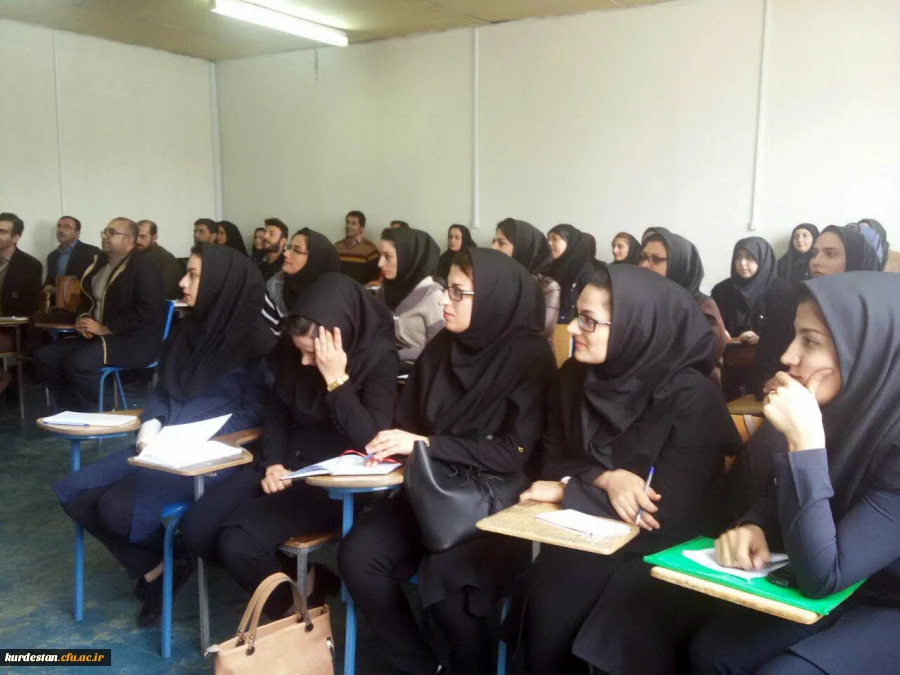 در دانشگاه فرهنگیان کردستان انجام شد:

بازدید دکتر معروفی از روند برگزاری کلاس های مهارت آموزی ماده 28 5