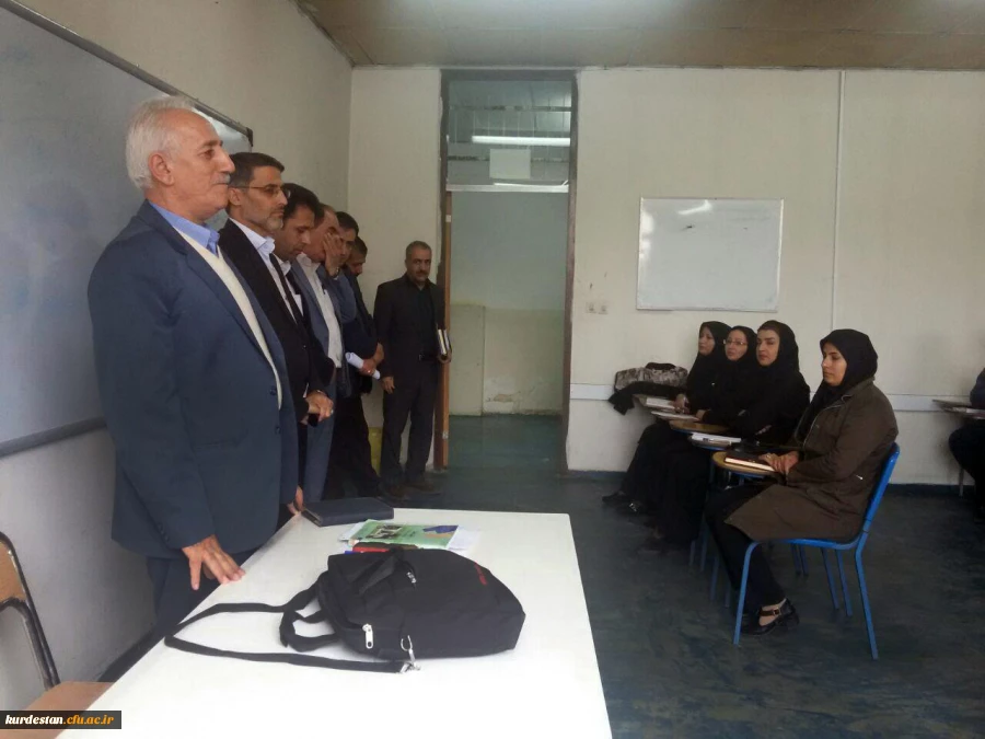 در دانشگاه فرهنگیان کردستان انجام شد:

بازدید دکتر معروفی از روند برگزاری کلاس های مهارت آموزی ماده 28 3