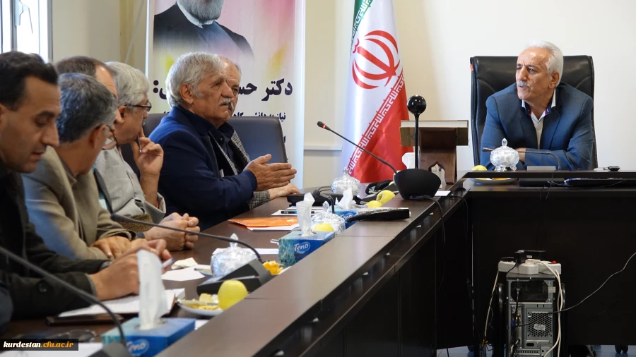 در راستای برنامه های نکو داشت یکصدمین سالگرد تربیت معلم برگزار شد:

نشست هم اندیشی با پیشکسوتان تربیت معلم استان کردستان 6