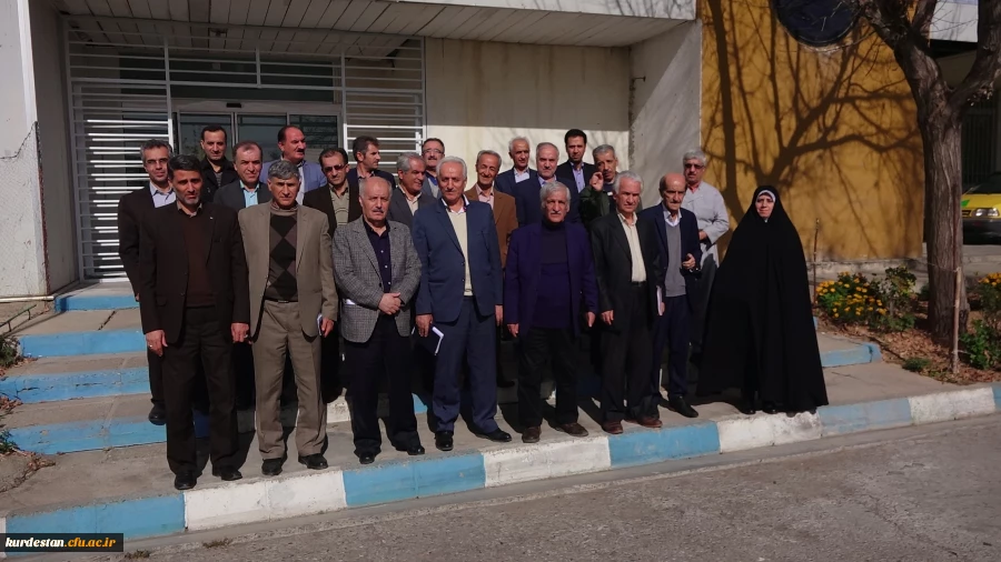 در راستای برنامه های نکو داشت یکصدمین سالگرد تربیت معلم برگزار شد:

نشست هم اندیشی با پیشکسوتان تربیت معلم استان کردستان 13