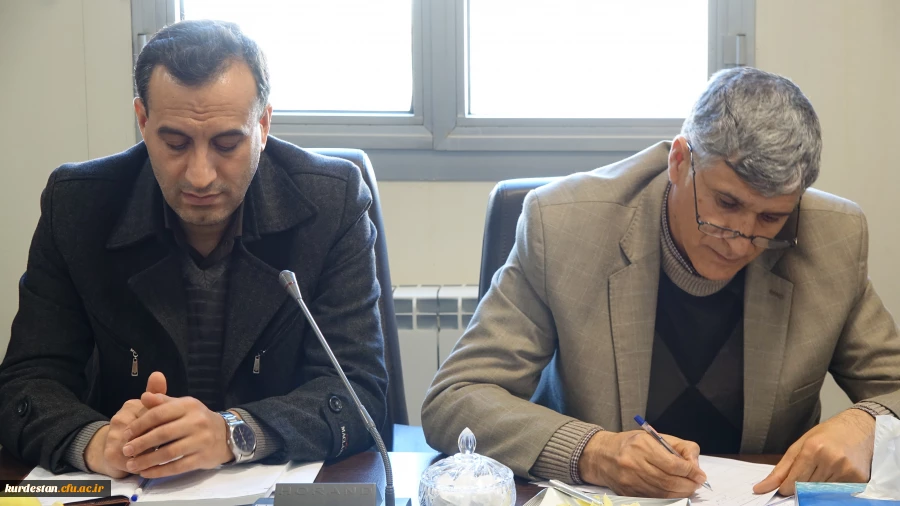 در راستای برنامه های نکو داشت یکصدمین سالگرد تربیت معلم برگزار شد:

نشست هم اندیشی با پیشکسوتان تربیت معلم استان کردستان 9