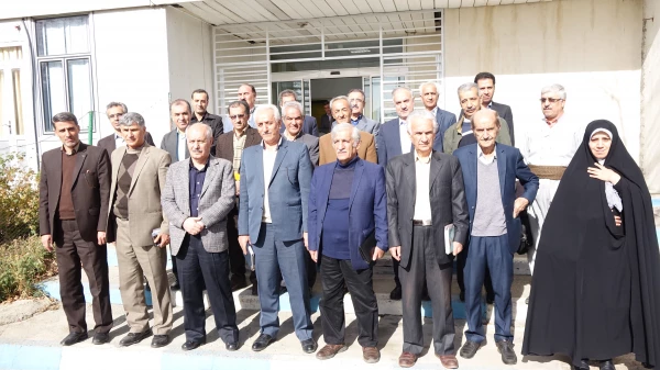 در راستای برنامه های نکو داشت یکصدمین سالگرد تربیت معلم برگزار شد:

نشست هم اندیشی با پیشکسوتان تربیت معلم استان کردستان 14