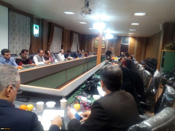 نشستی صمیمانه بامدیران گروه های آموزشی و اساتید دانشگاه فرهنگیان کردستان؛

در خصوص بررسی مسائل و پیشنهادات در حوزه آموزش 3