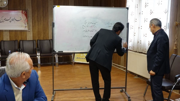 در سالن جلسات پردیس شهید مدرس برگزار شد:

انتخابات مدیران گروه های آموزشی پردیس های دانشگاه فرهنگیان استان کردستان 11