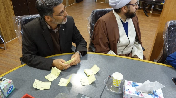 در سالن جلسات پردیس شهید مدرس برگزار شد:

انتخابات مدیران گروه های آموزشی پردیس های دانشگاه فرهنگیان استان کردستان 12