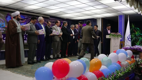 در پردیس شهید مدرس برگزار شد؛

گزارش مصور مراسم با شکوه 16 آذر روز دانشجو در دانشگاه فرهنگیان استان کردستان  26