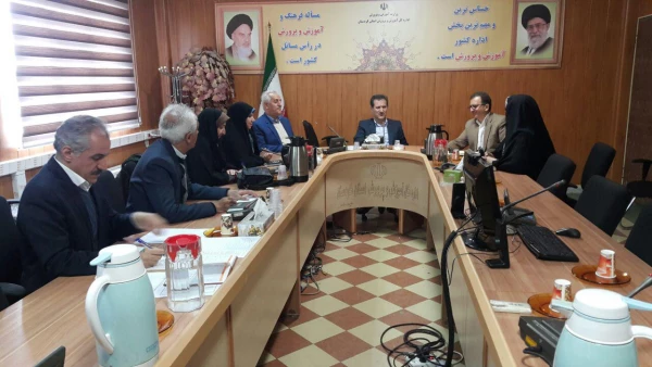 با حضور مدیرکل آموزش و پرورش کردستان برگزار شد؛

جلسـه ستـاد استـانی کـارورزی 3