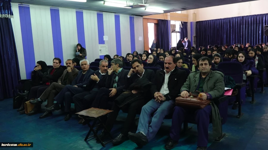 گزارش تصویری هفته پژوهش در دانشگاه فرهنگیان استان کردستان  8