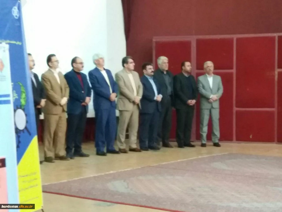 تجلیل از دکتر معروفی  به عنوان پژوهشگر برتر دانشگاه فرهنگیان استان کردستان 5