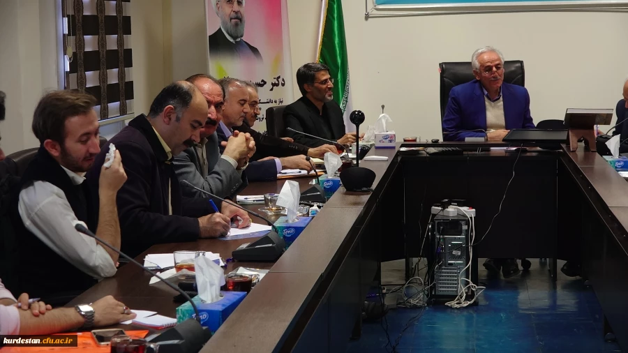 با حضور دکتر معروفی برگزار شد؛

جلسه اعضای شورای صنفی پردیس های دانشگاه فرهنگیان استان کردستان 3