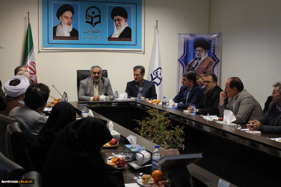 مدیرکل آموزش و پرورش  در جلسه هیأت امنای دانشگاه فرهنگیان کردستان مطرح کرد؛

آموزش و پرورش آماده هرگونه همکاری در جابجایی پردیس بنت الهدی صدر را دارد  5