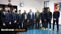 در مدیریت استانی دانشگاه فرهنگیان کردستان برگزار شد؛ 

دیدار تیم دانشجو معلمان اعزامی به دومین جشنواره کشوری ورزش های همگانی  با دکتر معروفی 
 6