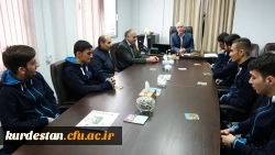 در مدیریت استانی دانشگاه فرهنگیان کردستان برگزار شد؛ 

دیدار تیم دانشجو معلمان اعزامی به دومین جشنواره کشوری ورزش های همگانی  با دکتر معروفی 
 7