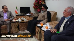 در محل دفتر حضرت آیت الله حسینی شاهرودی انجام شد؛

دیدار دکتر طاهری نیا با نماینده ولی فقیه در استان کردستان 
 7