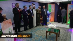 قربانی مدیرکل آموزش و پرورش در مراسم نکوداشت تربیت معلم در استان کردستان عنوان کرد؛

تمدن سازی بدون نقش معلمان امکان پذیر نیست 2