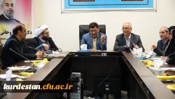 در سالن جلسات مدیریت استانی ؛

با حضور دکتر محمدی جلسه شورای فرهنگی دانشگاه فرهنگیان کردستان برگزار شد 6