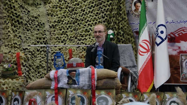 به روایت تصویر؛

یادواره 23 شهید دانشگاه فرهنگیان کردستان  18