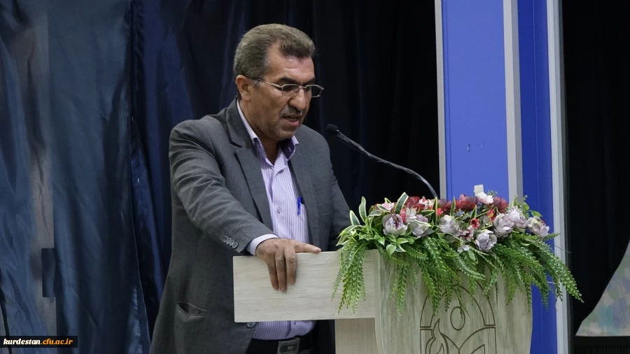 در سالن اجتماعات پردیس شهید مدرس برگزار شد؛

جشن دانش آموختگی دانشجو معلمان دانشگاه فرهنگیان کردستان 12