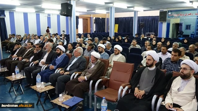 در پردیس شهید مدرس سنندج برگزار شد؛

آیین تکریم و معارفه مسئول نهاد نمایندگی مقام معظم رهبری(مد ظله العالی) در دانشگاه فرهنگیان کردستان 2