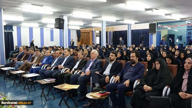 افتتاحیه دوره کارشناسان پژوهش، کتابداران و گردانندگان نشریات در دانشگاه فرهنگیان کردستان برگزار گردید 9