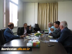 جلسه تبادل تجربه مدیران استانی با حضوردکترطاهری نیا برگزار گردید 3