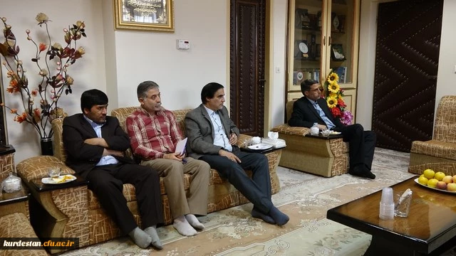 دیدار حجت الاسلام و المسلمین دادگر با نماینده ولی فقیه در استان کردستان 5