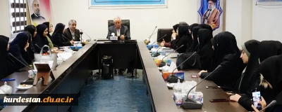 دیدار دکتر معروفی با دانشجو معلمان پردیس بنت الهدی صدر به مناسبت روز زن