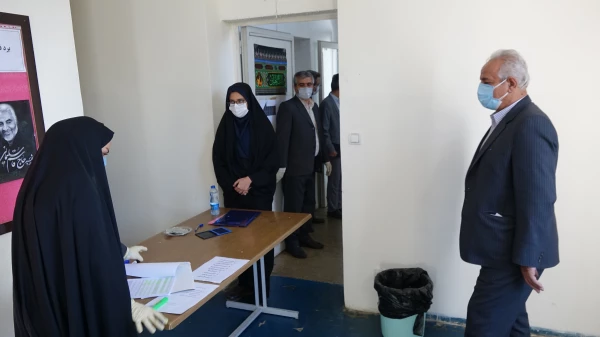 بازدید مدیر امور پردیس های دانشگاه فرهنگیان کردستان از روند اجرای مصاحبه داوطلبان ورود به دانشگاه فرهنگیان 7