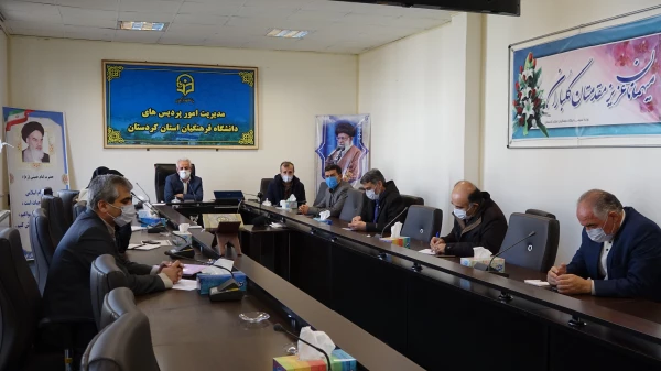 جلسه تکریم و معارفه اعضای شورای صنفی-رفاهی دانشجویان دانشگاه فرهنگیان کردستان برگزار گردید. 5