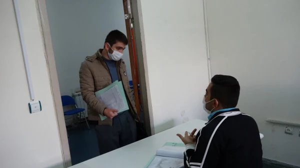 بازدید مدیر امور پردیس های دانشگاه فرهنگیان کردستان از مراحل ثبت نام دانشجومعلمان ورودی99
 9