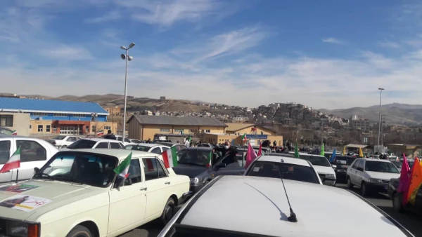 حضور پرشور  دانشگاه فرهنگیان کردستان در راهپیمایی خودرویی یوا... ۲۲ بهمن 1399  4