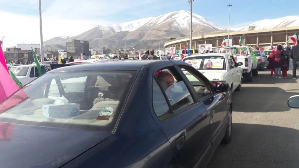 حضور پرشور  دانشگاه فرهنگیان کردستان در راهپیمایی خودرویی یوا... ۲۲ بهمن 1399  6