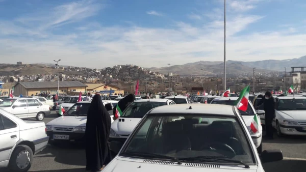 حضور پرشور  دانشگاه فرهنگیان کردستان در راهپیمایی خودرویی یوا... ۲۲ بهمن 1399  9