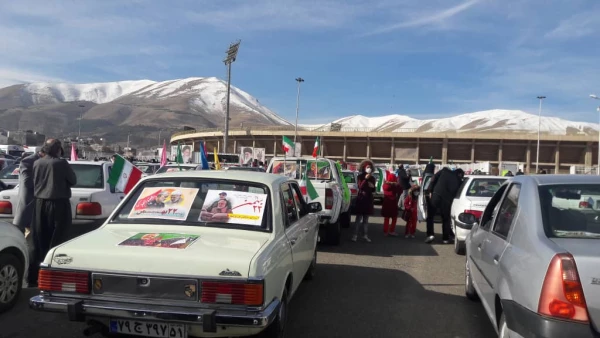 حضور پرشور  دانشگاه فرهنگیان کردستان در راهپیمایی خودرویی یوا... ۲۲ بهمن 1399  10
