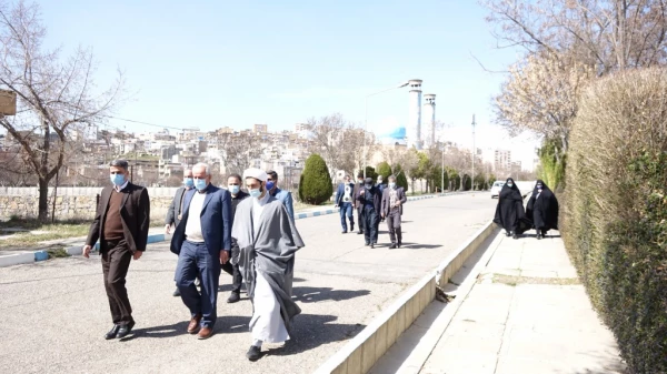 مراسم تجدید میثاق با شهداء و عطرافشانی و غبارروبی گلزار شهدای گمنام دانشگاه 3