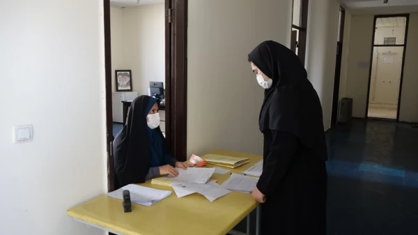 بازدید مدیر امور پردیس های دانشگاه فرهنگیان کردستان از روند ثبت نام حضوری دانشجومعلمان جدیدالورود 22