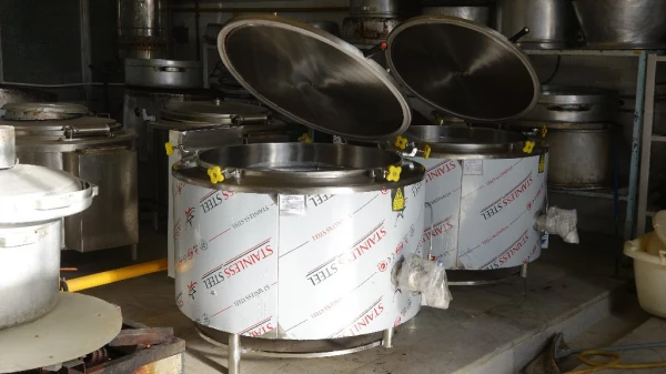 تجهیز سلف سرویس دانشگاه به تجهیزات صنعتی طبخ و پخت‬‎ غذا 13