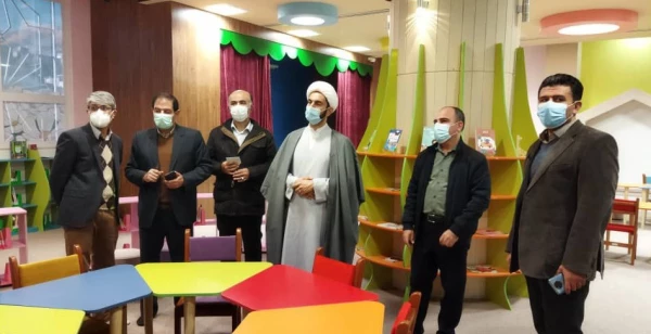 بازدید اعضای هیات علمی و کارکنان دانشگاه فرهنگیان کردستان از کتابخانه امام خمینی سنندج 4